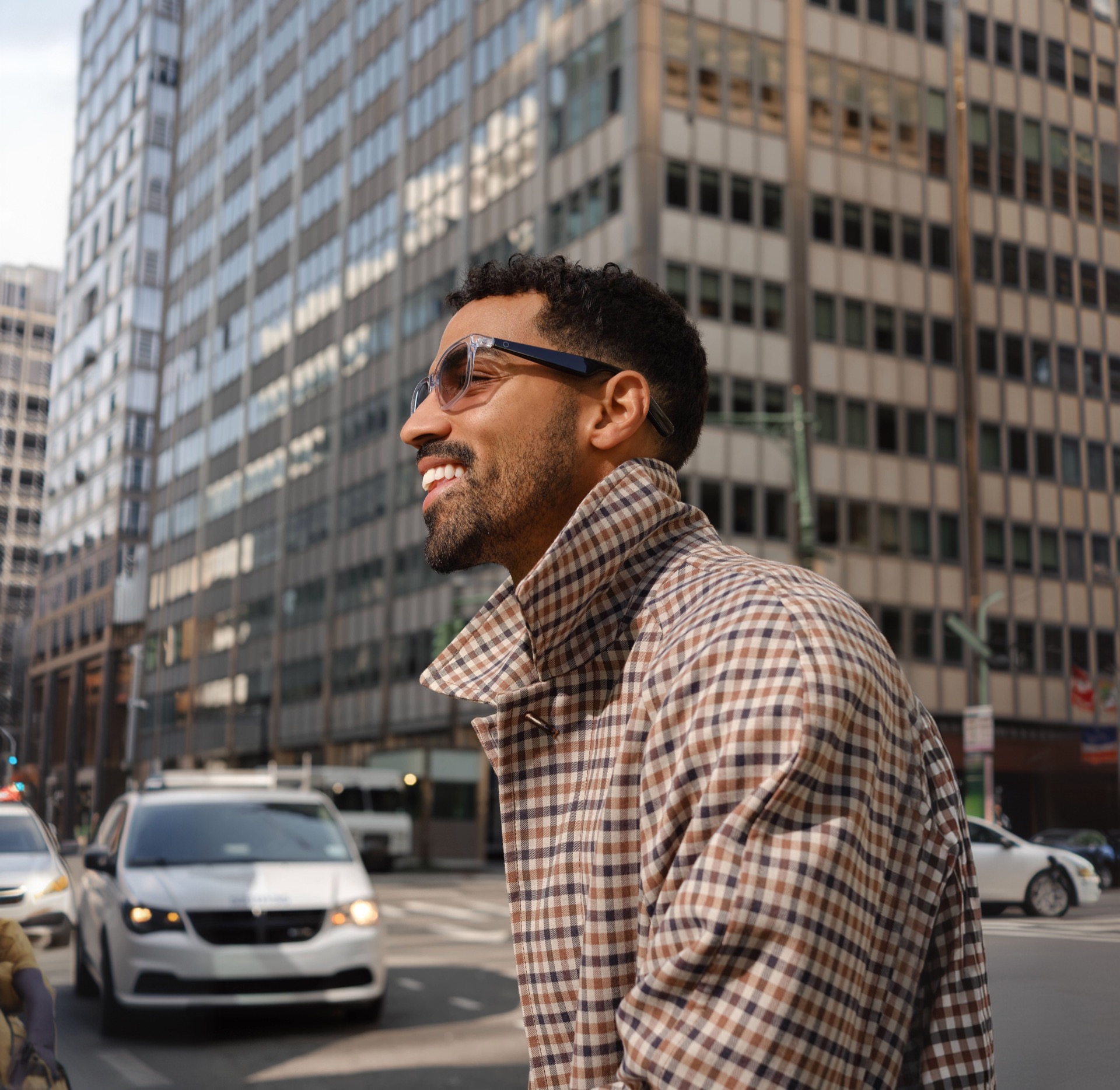 Man wearing Lucyd Lyte outdoors staying aware